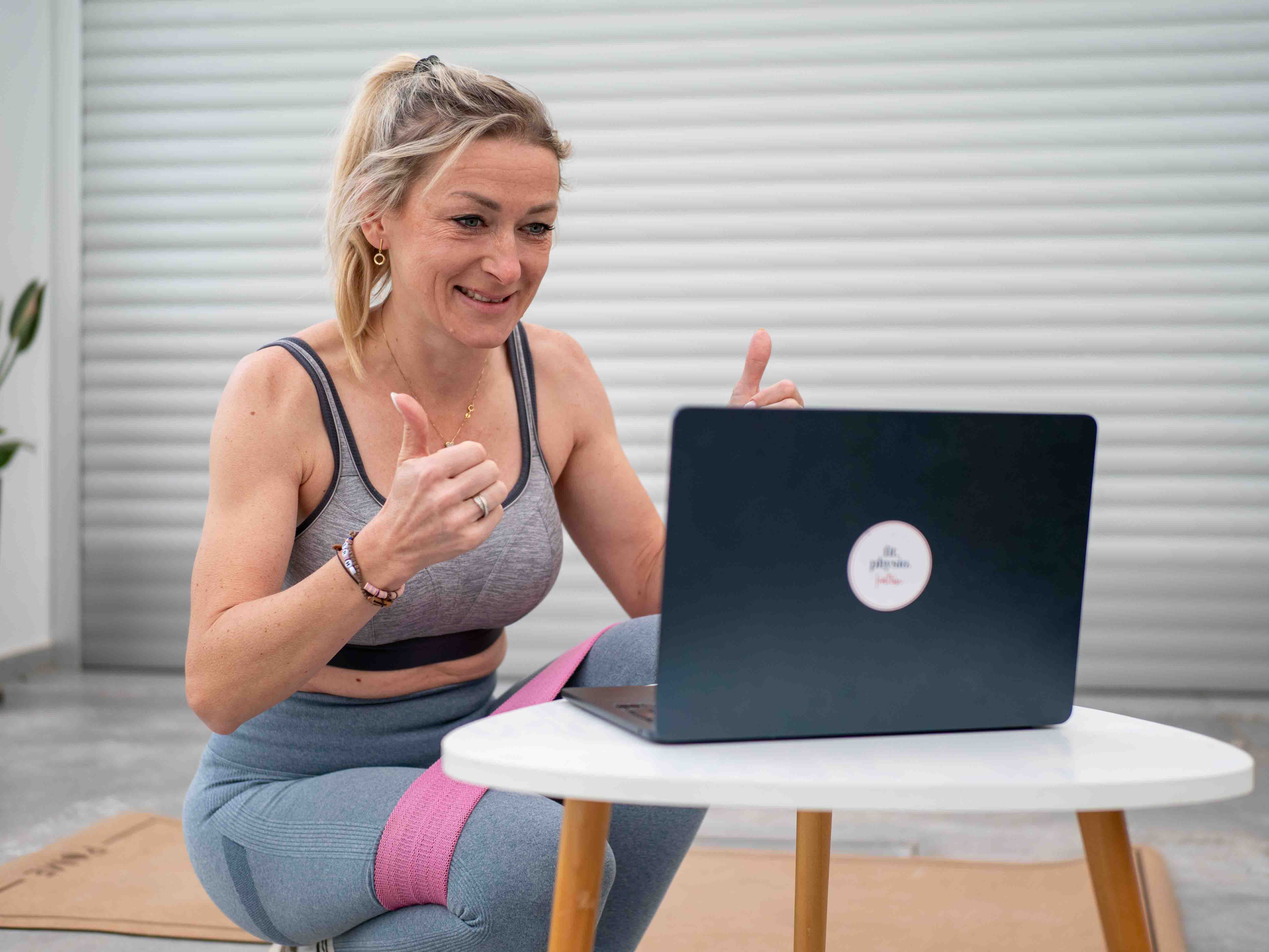 Fit Physio Katrin 6 AM Club Katrin