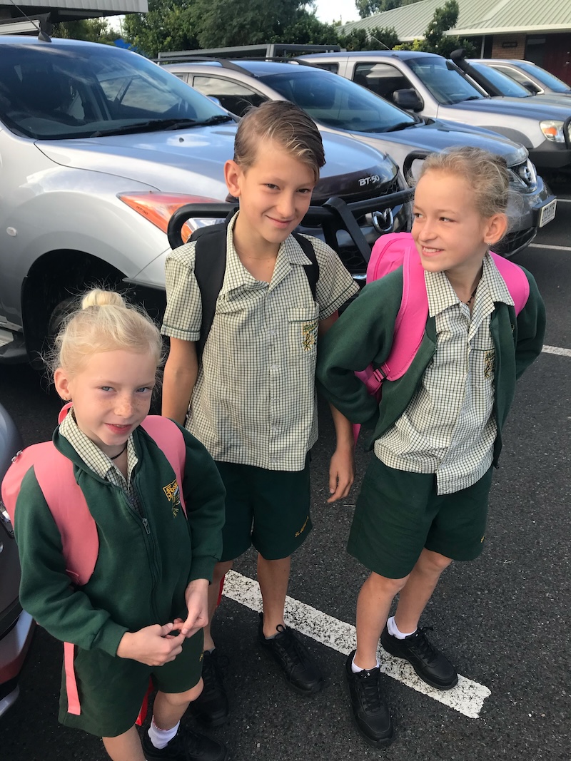 Familie auf Weltreise Australien Schule Visum Schulbild