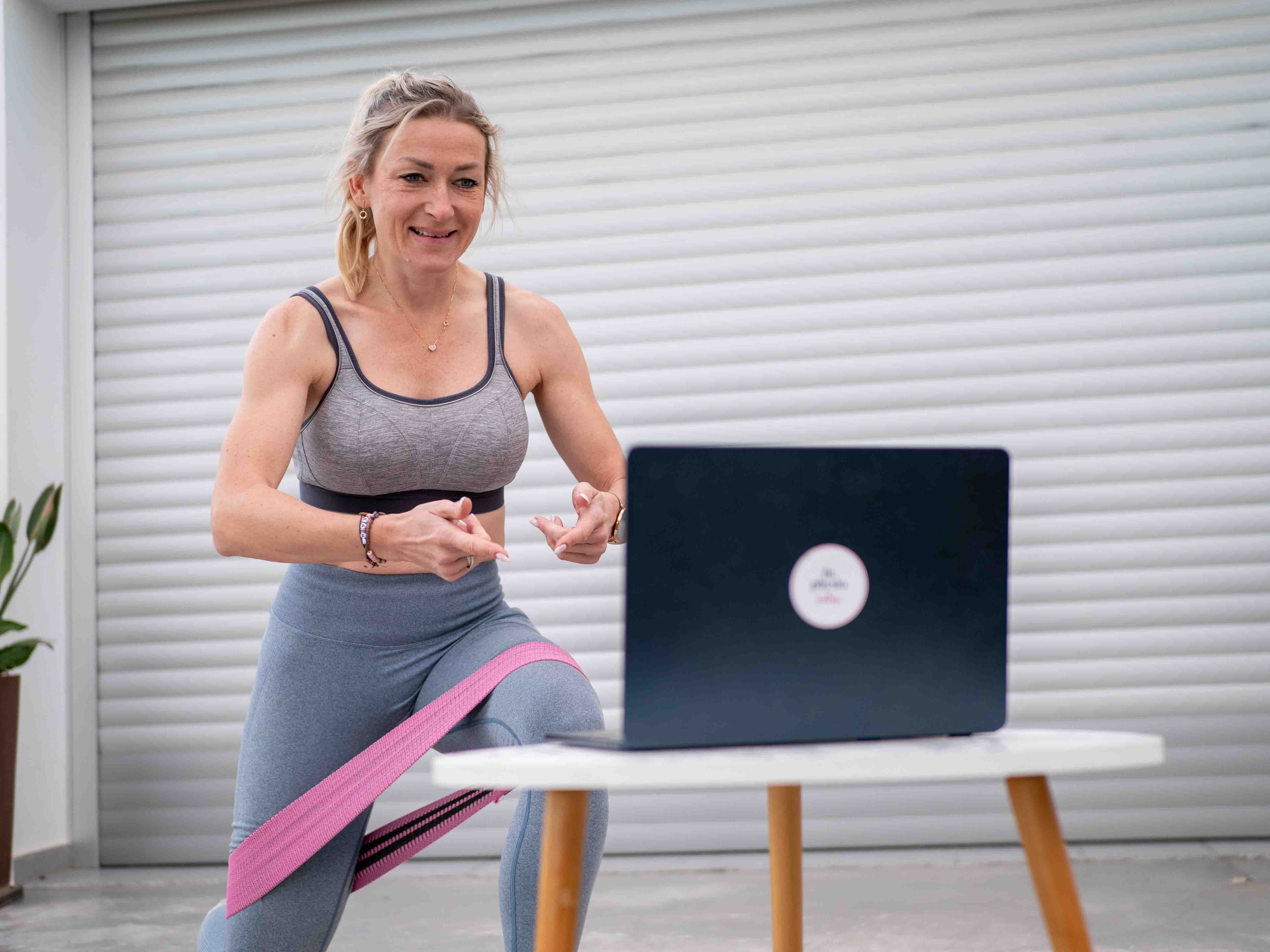 Fit Physio Katrin 6 AM Club Katrin 3