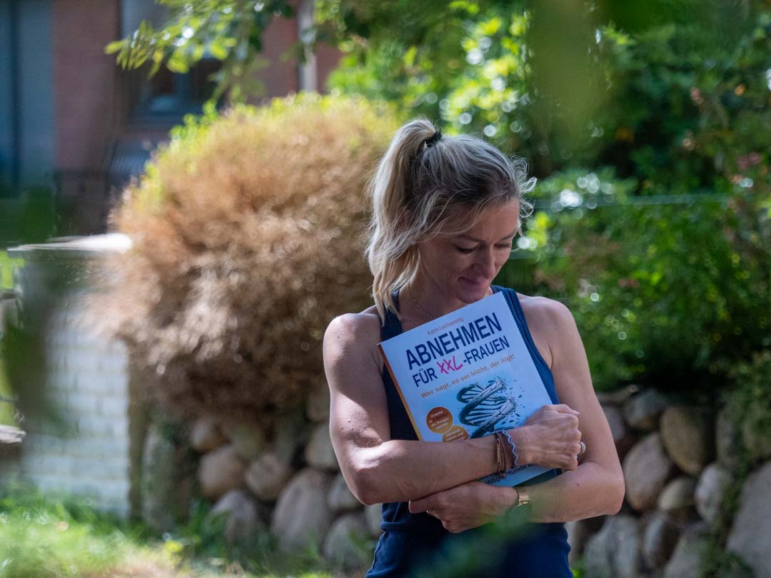 Familie auf Weltreise Buch Abnehmen für XXL Frauen Inner Circle RiseUp Circle Amazon Buch Katrin Leichsenring Physiotherapeutin Buch front