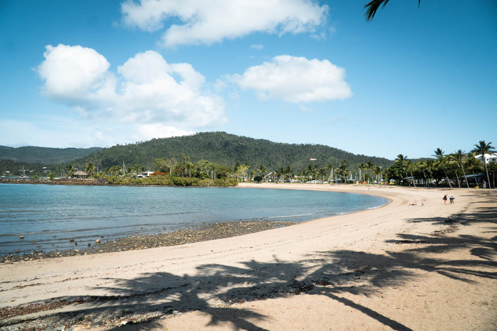 Australien Familie auf Weltreise Die Leichsenrings Airlie Beach Touristenort für jedermann