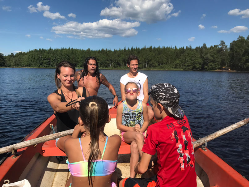 Freunde finden auf Weltreise Familie Leichsenring Familie auf Weltreise mit der Bitcoinfamily Schweden